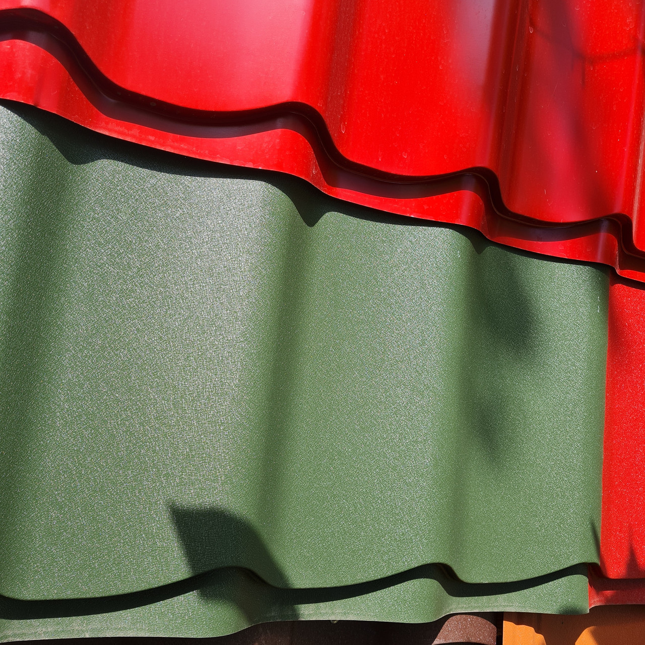 Металлочерепица Szafir 0,45 мм Pruszynski матовый цвет - RAL 6020