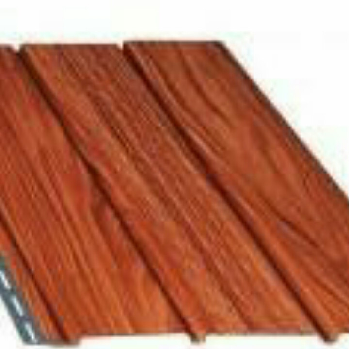 Софит сплошной Bryza Орех 4 метра