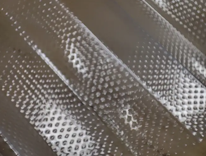 Поликарбонат ТОП-ЛАЙТ 18 - Италия 0.9 мм Призма