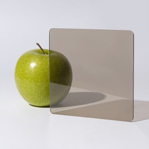 Монолитный поликарбонат BAUGLAS Бронза - серая 2 мм