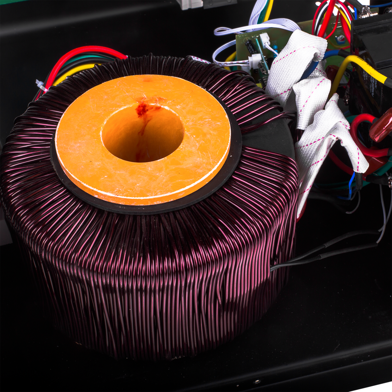 Стабілізатор напруги LPT-W-10000RD BLACK (7000W) — изображение 9